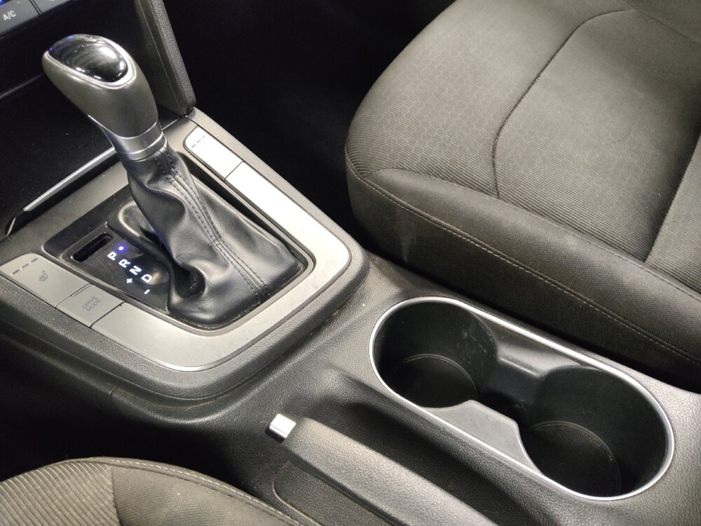 2017 Hyundai Elantra in Houston, TX 77034 - 18091910 26