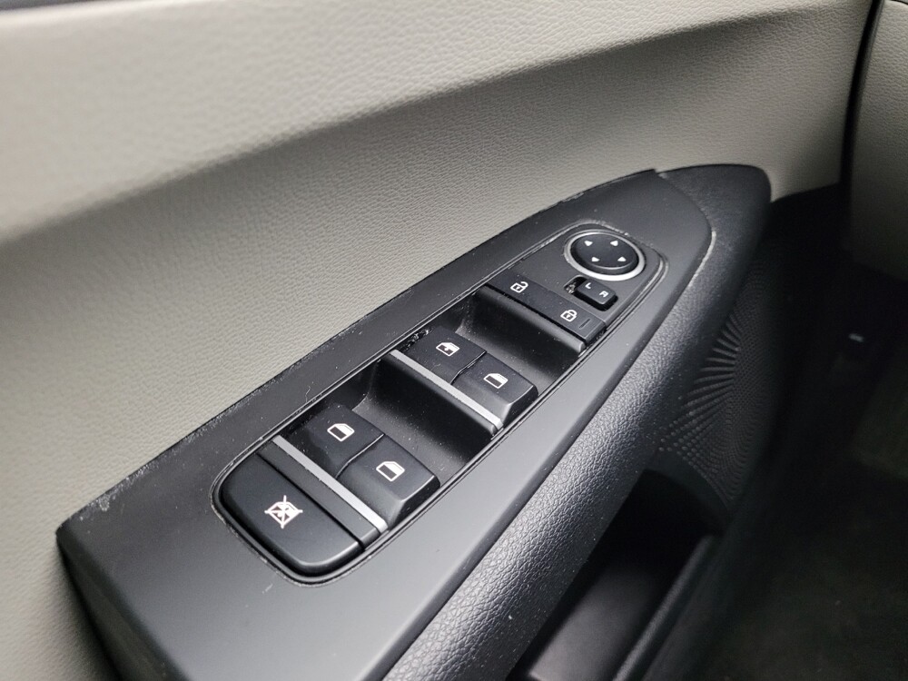 2022 Kia Forte in Madison, TN 37115 - 18091916 27