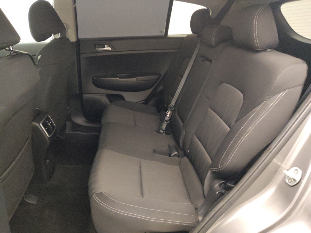 2017 Kia Sportage in Houston, TX 77034 - 18091917 18