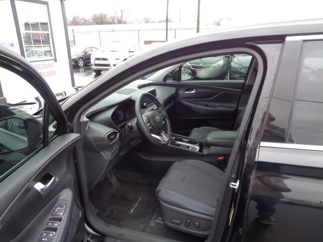 2019 Hyundai Santa Fe in Lebanon, TN 37087-3302 - 18091934 5