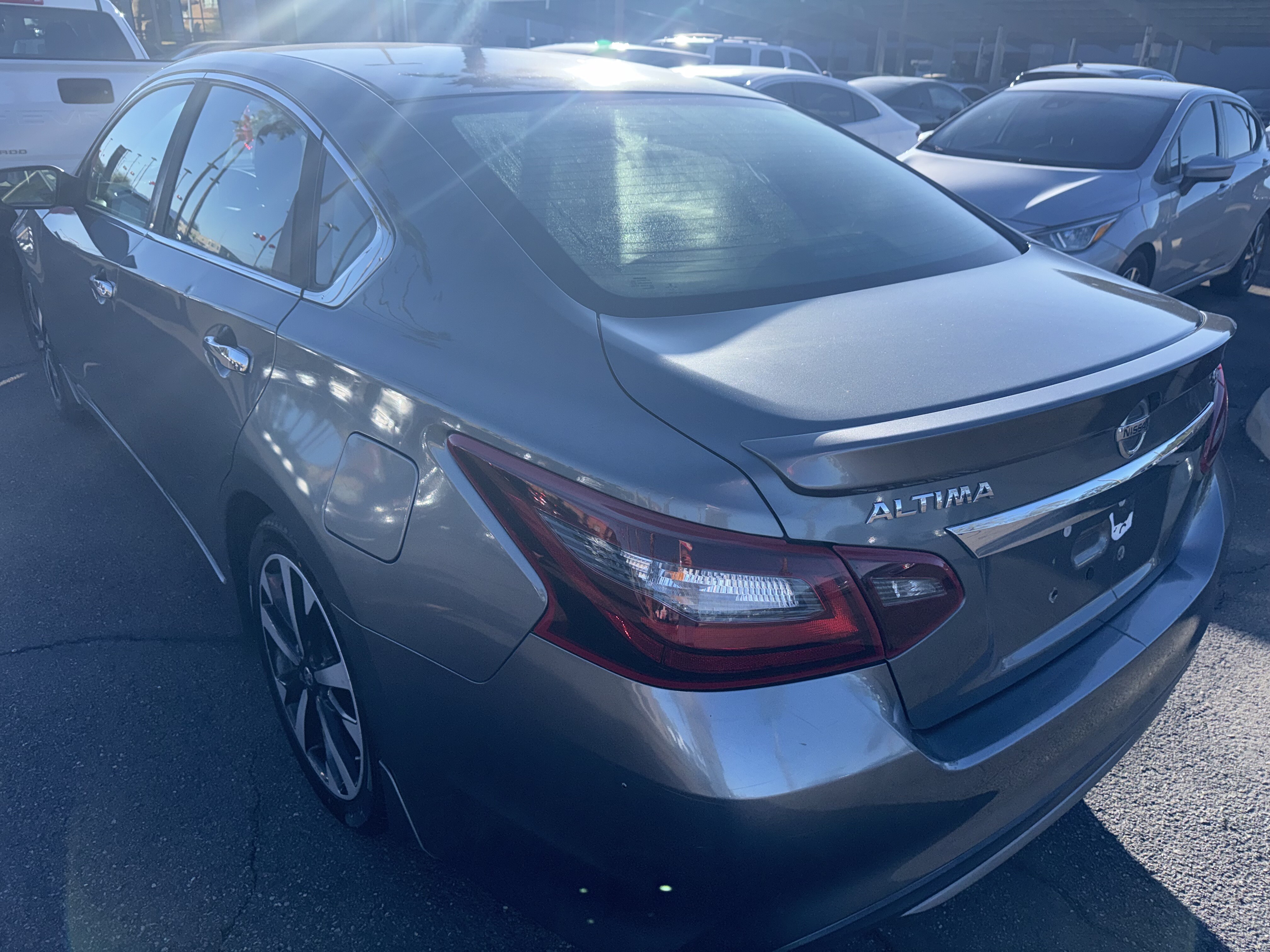 2018 Nissan Altima in Phoenix, AZ 85022 - 18091940 6