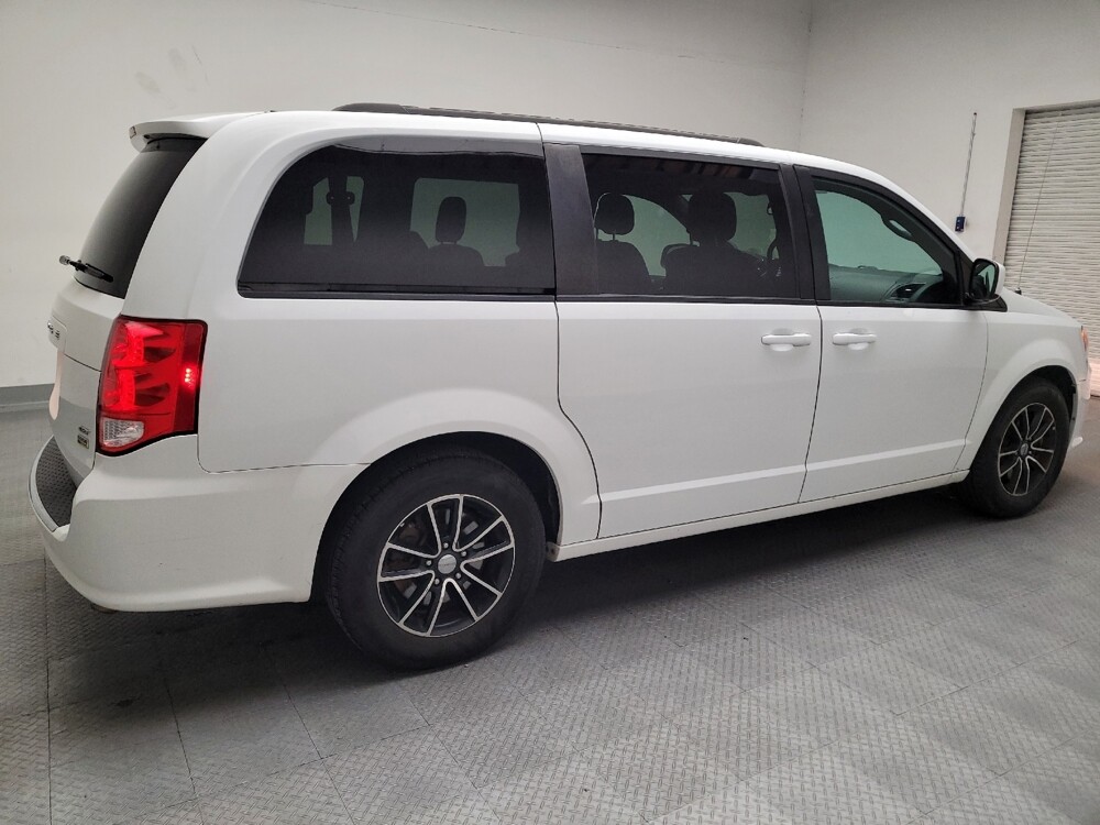 2018 Dodge Grand Caravan in Sacramento, CA 95821 - 18091944 10