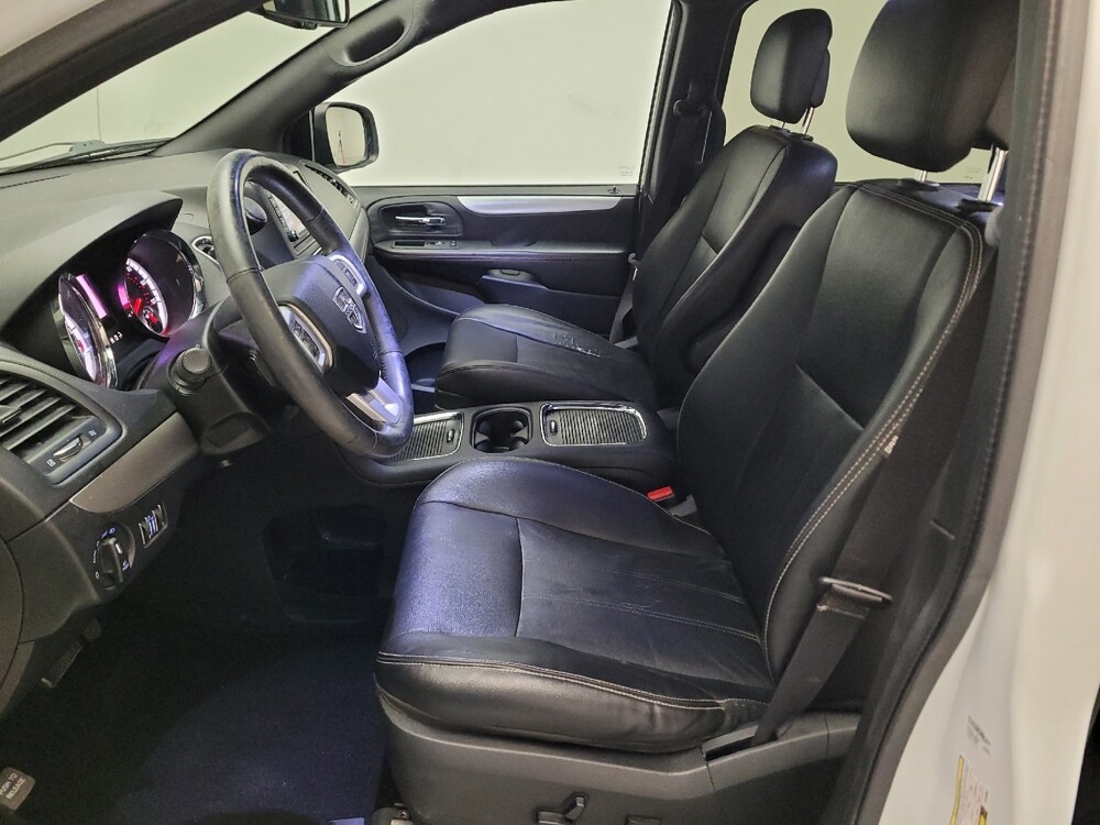 2018 Dodge Grand Caravan in Sacramento, CA 95821 - 18091944 17