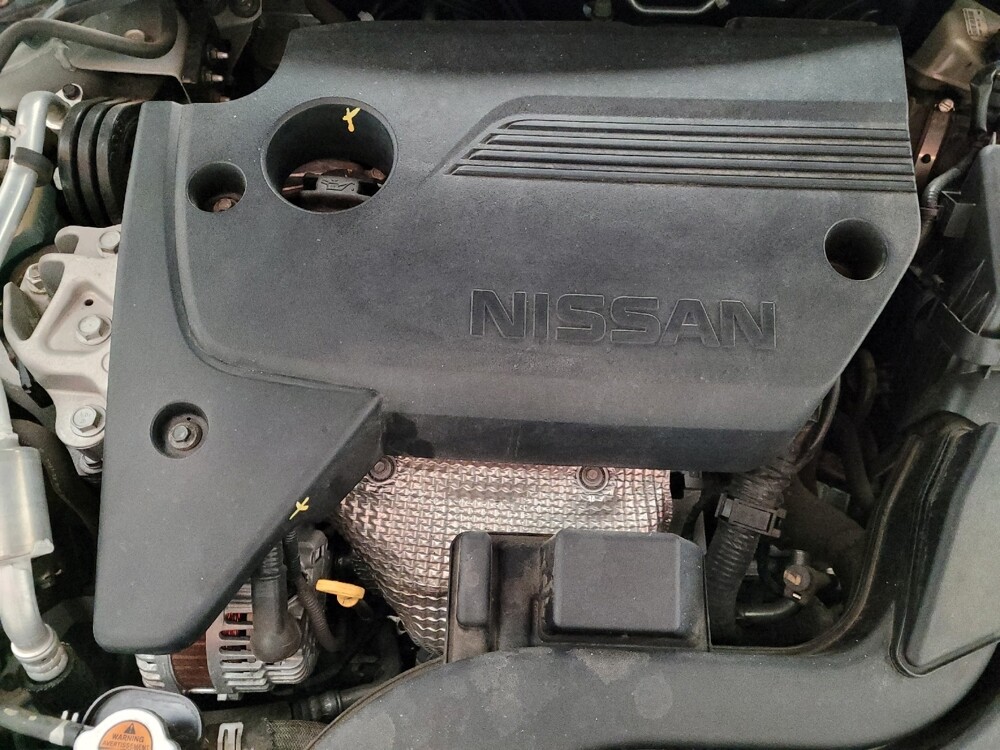 2017 Nissan Altima in Downey, CA 90241 - 18091945 30