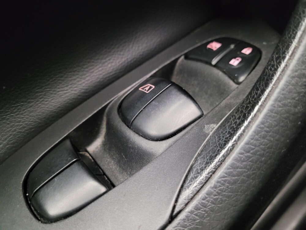 2017 Nissan Altima in Downey, CA 90241 - 18091945 27