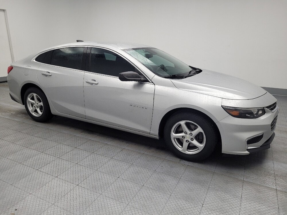 2017 Chevrolet Malibu in Memphis, TN 38128 - 18091950 11