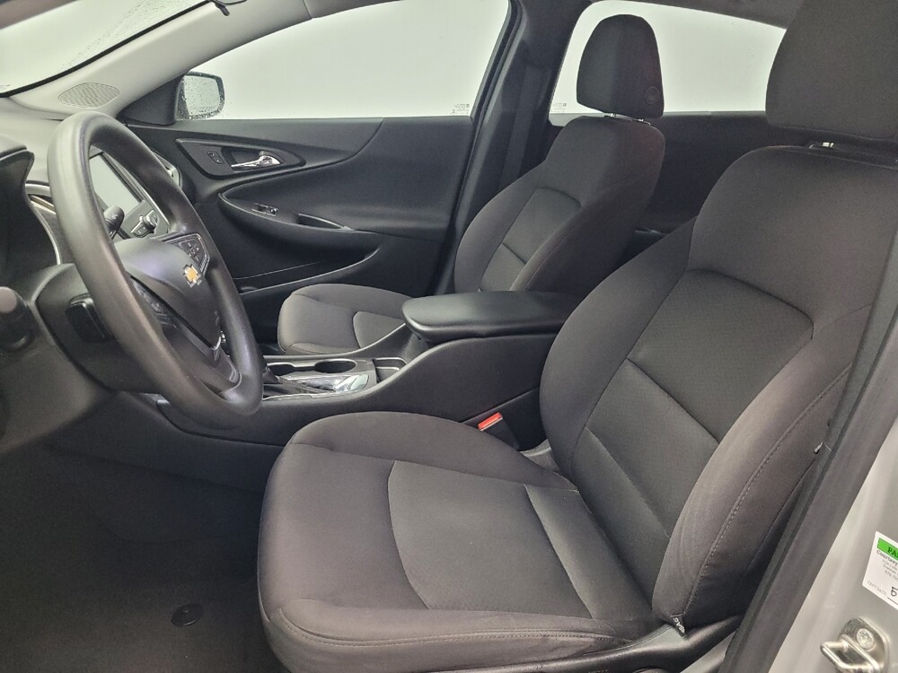 2017 Chevrolet Malibu in Memphis, TN 38128 - 18091950 17