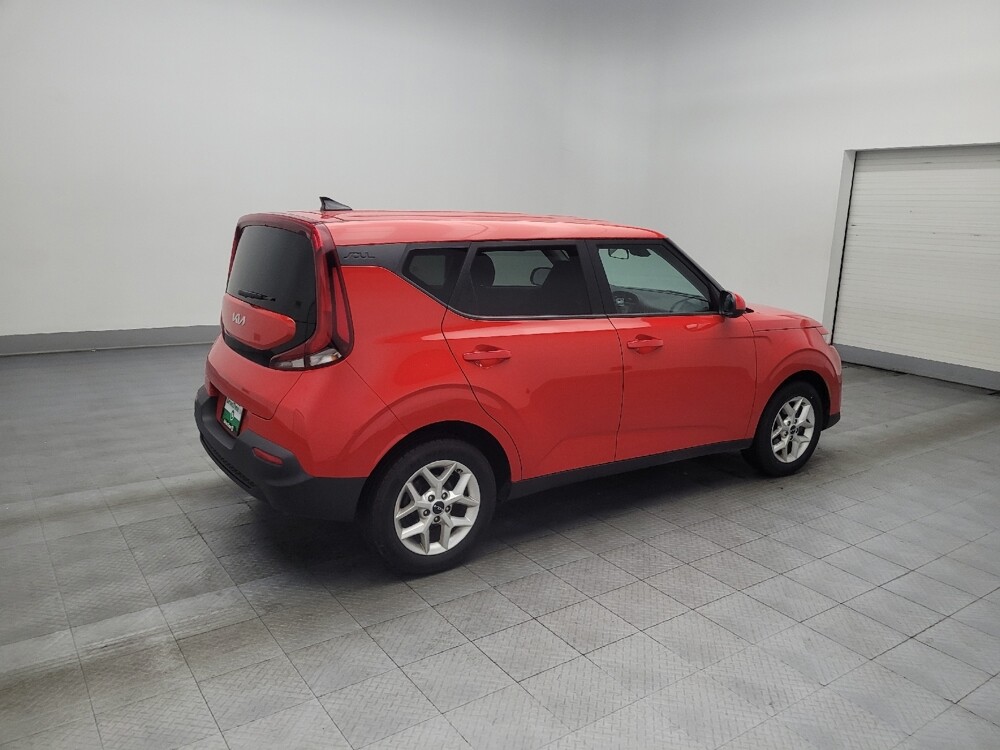 2022 Kia Soul in Morrow, GA 30260 - 18091958 10