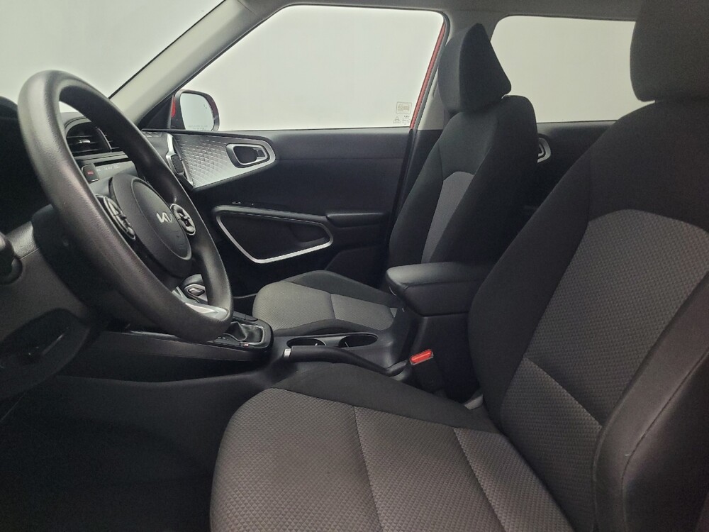 2022 Kia Soul in Morrow, GA 30260 - 18091958 17