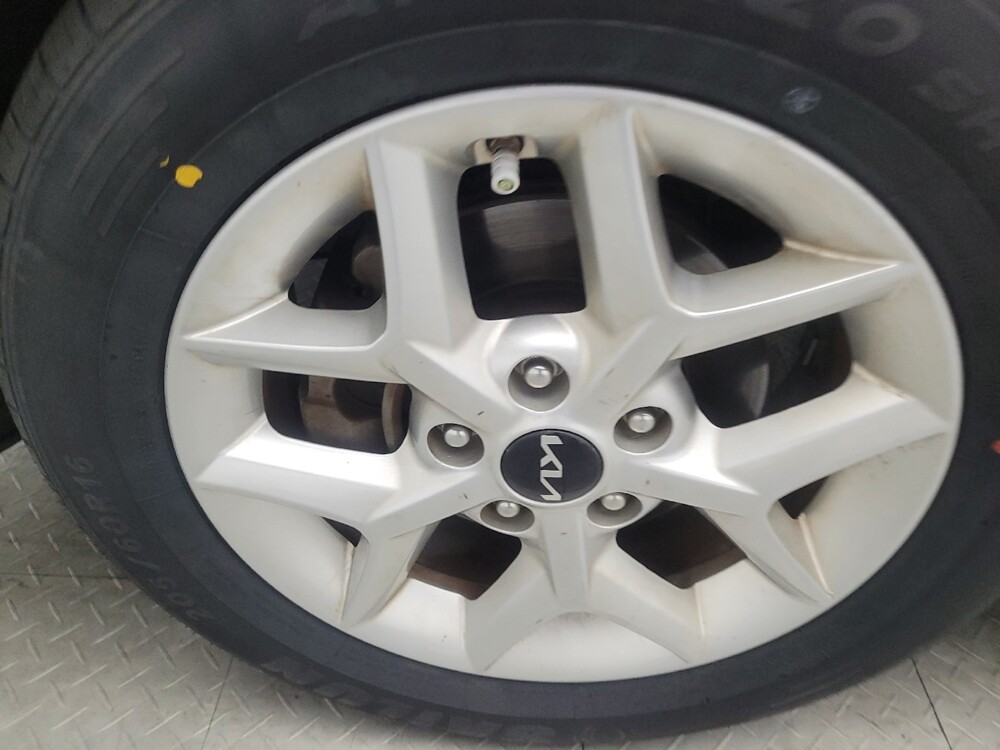 2022 Kia Soul in Morrow, GA 30260 - 18091958 31