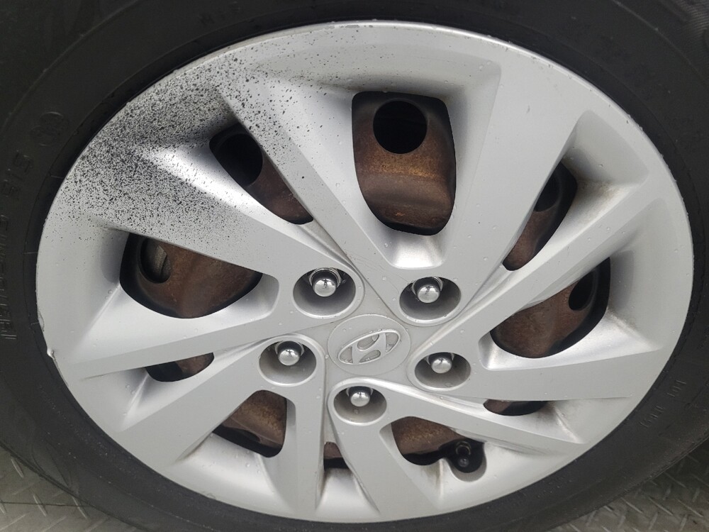 2020 Hyundai Elantra in Athens, GA 30606 - 18091960 31