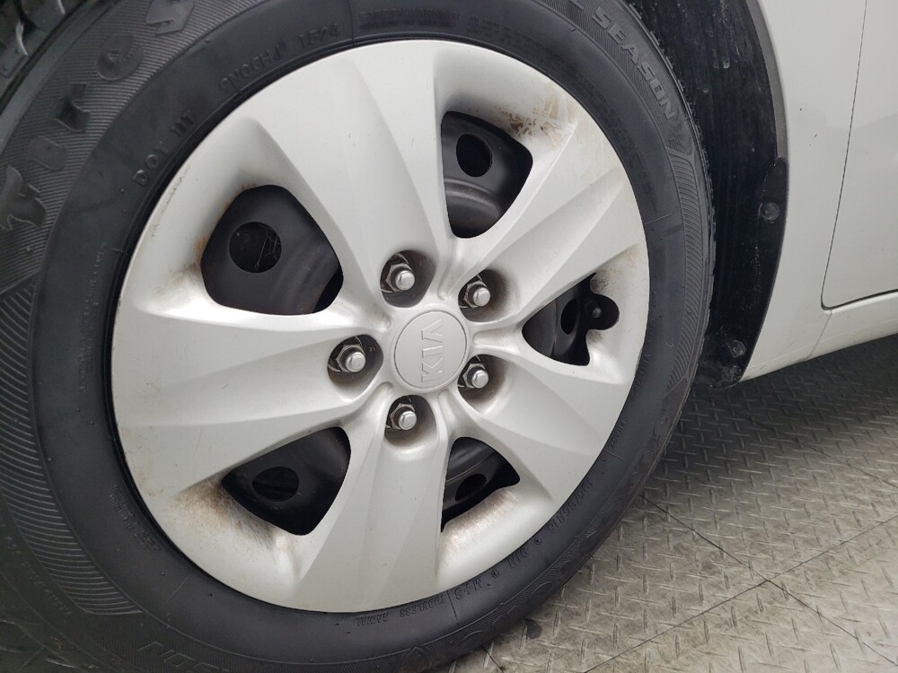 2018 Kia Forte in Miami, FL 33157 - 18091965 31