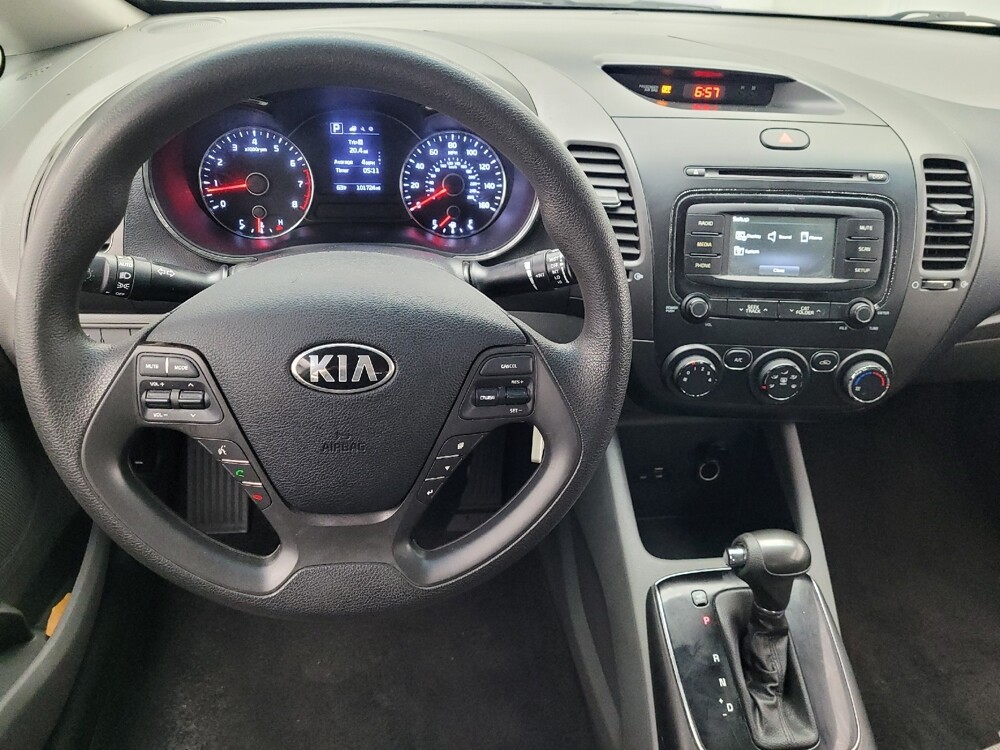 2018 Kia Forte in Miami, FL 33157 - 18091965 22