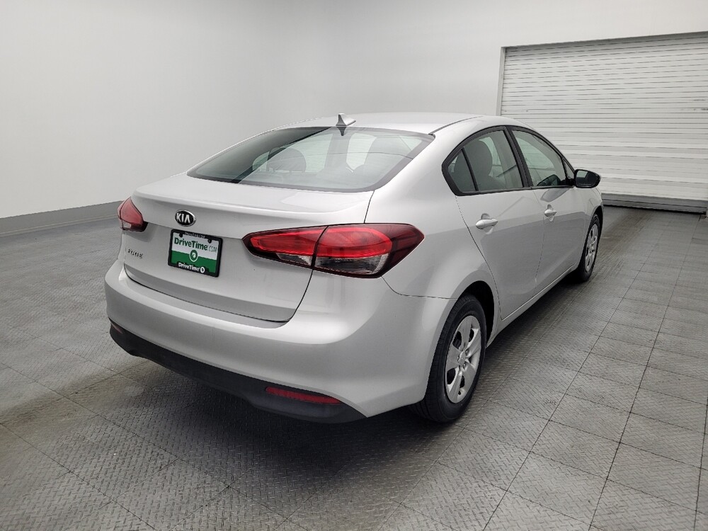 2018 Kia Forte in Miami, FL 33157 - 18091965 9