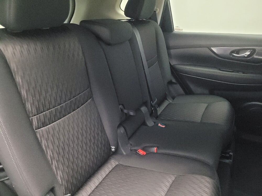 2018 Nissan Rogue in Columbus, GA 31909 - 18091966 19