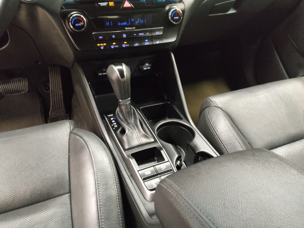 2017 Hyundai Tucson in Cincinnati, OH 45255 - 18091968 26