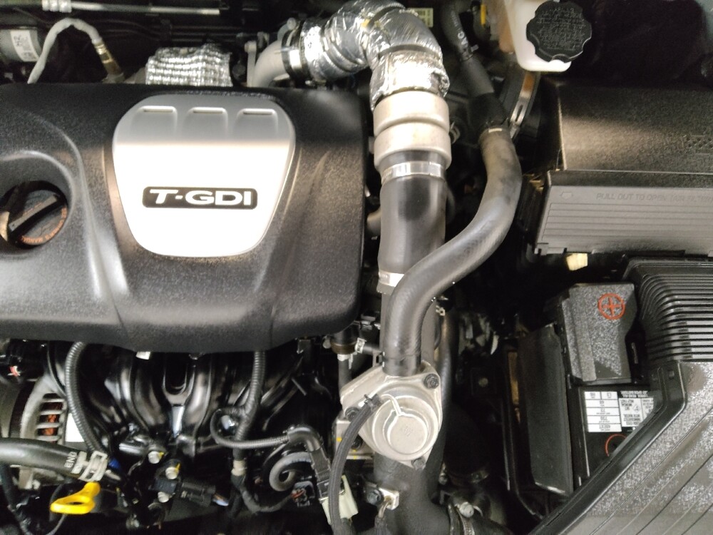 2017 Hyundai Tucson in Cincinnati, OH 45255 - 18091968 30