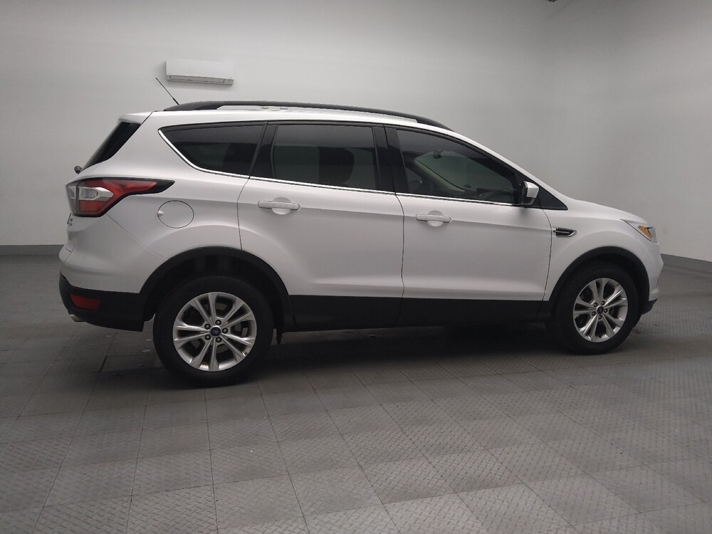 2018 Ford Escape in Tulsa, OK 74145 - 18091971 10