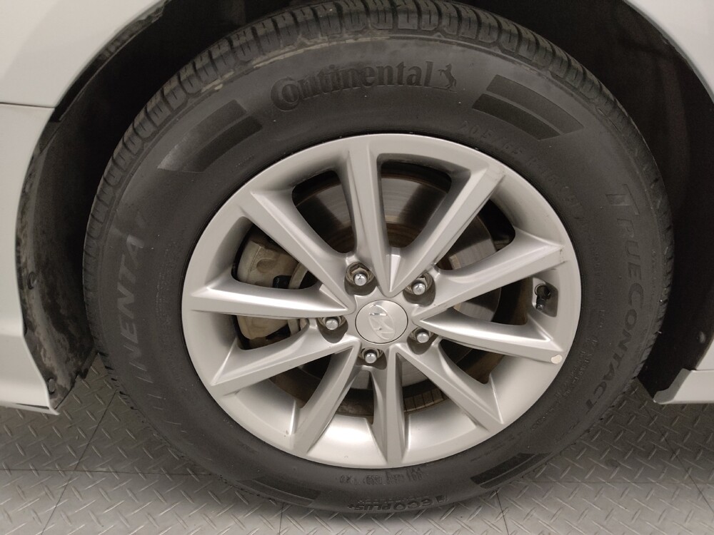2018 Hyundai Sonata in Tulsa, OK 74145 - 18091972 31