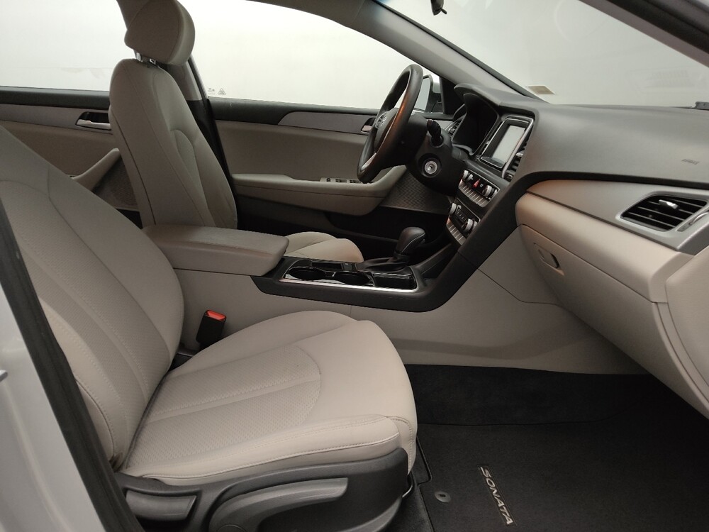 2018 Hyundai Sonata in Tulsa, OK 74145 - 18091972 21