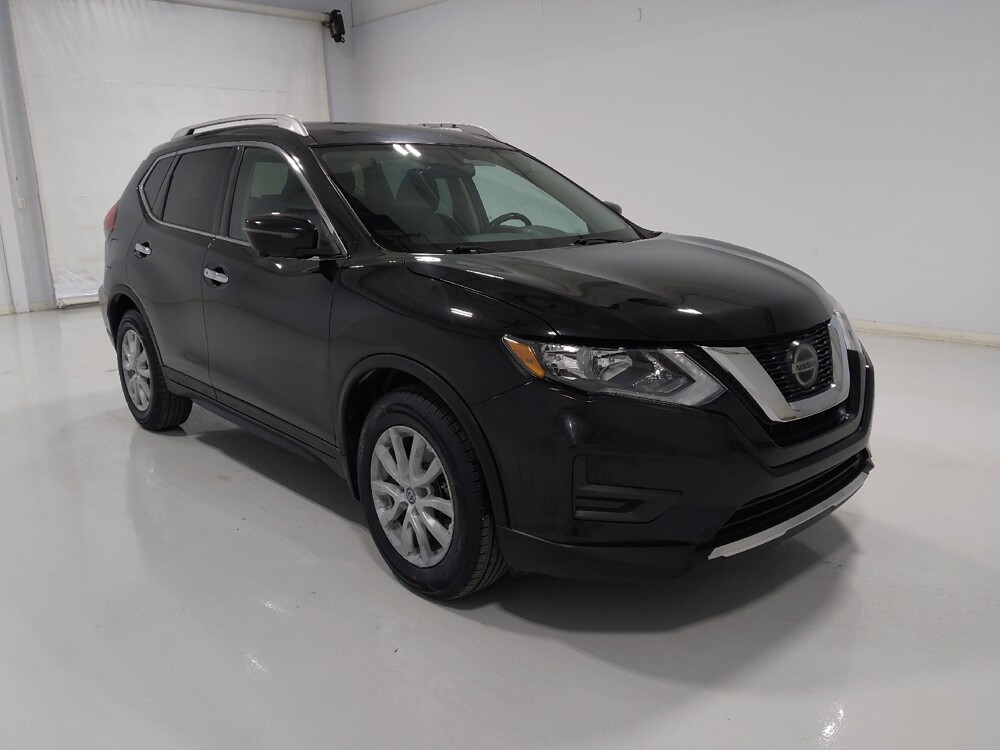 2018 Nissan Rogue in Columbus, OH 43231 - 18091980 13