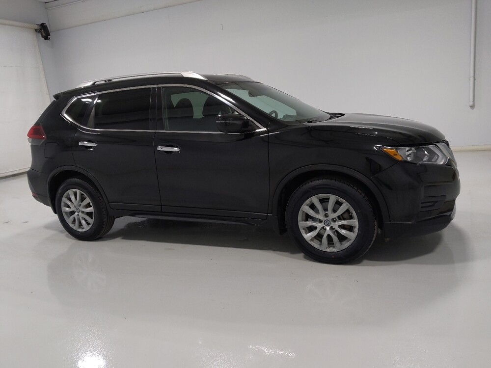 2018 Nissan Rogue in Columbus, OH 43231 - 18091980 11