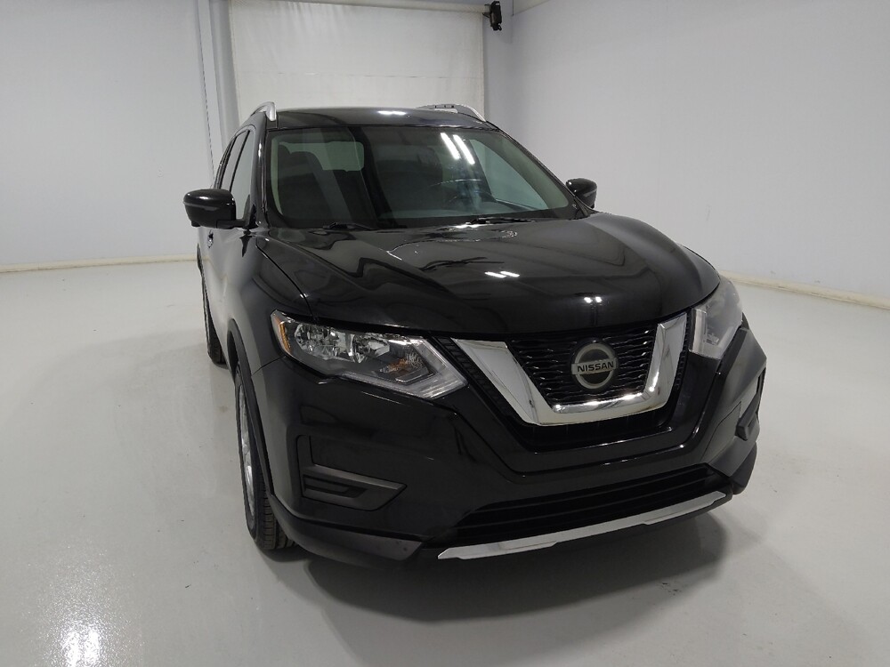 2018 Nissan Rogue in Columbus, OH 43231 - 18091980 14