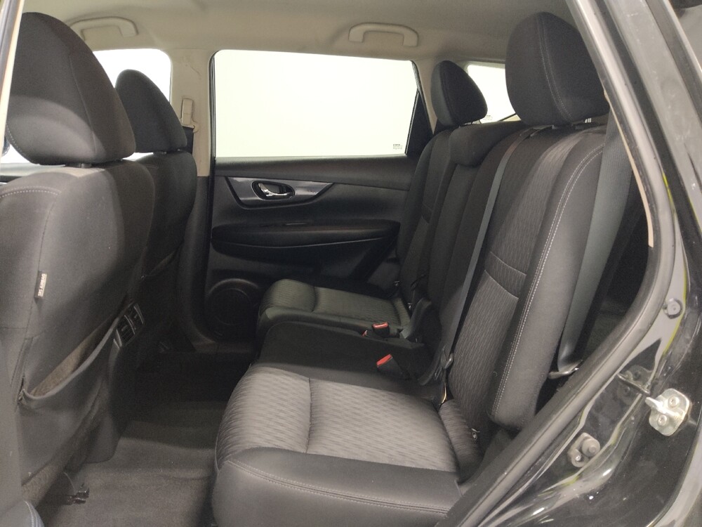 2018 Nissan Rogue in Columbus, OH 43231 - 18091980 18