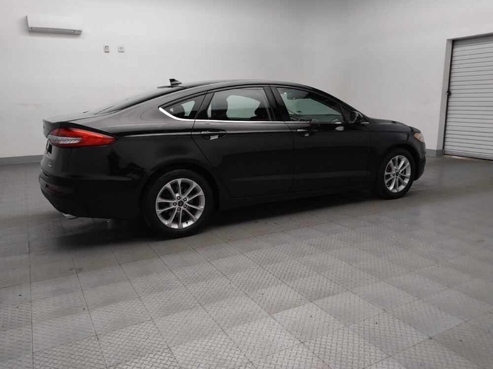 2019 Ford Fusion in Tulsa, OK 74145 - 18091981 10