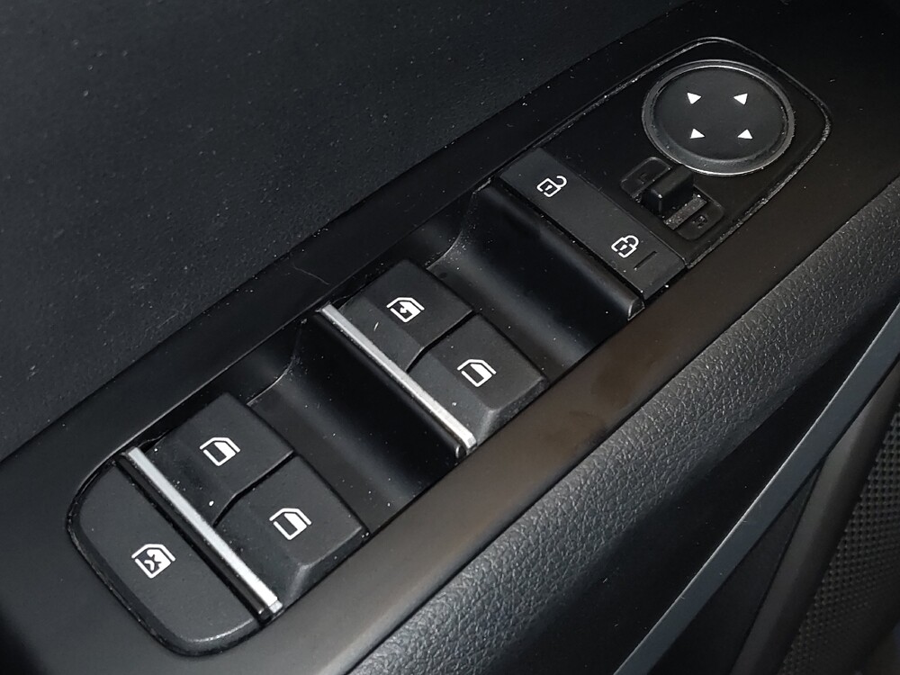 2020 Kia Soul in Miami, FL 33157 - 18091987 27