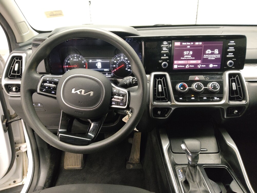 2022 Kia Sorento in El Paso, TX 79907 - 18091990 22