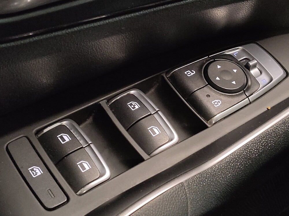 2022 Kia Sorento in El Paso, TX 79907 - 18091990 27