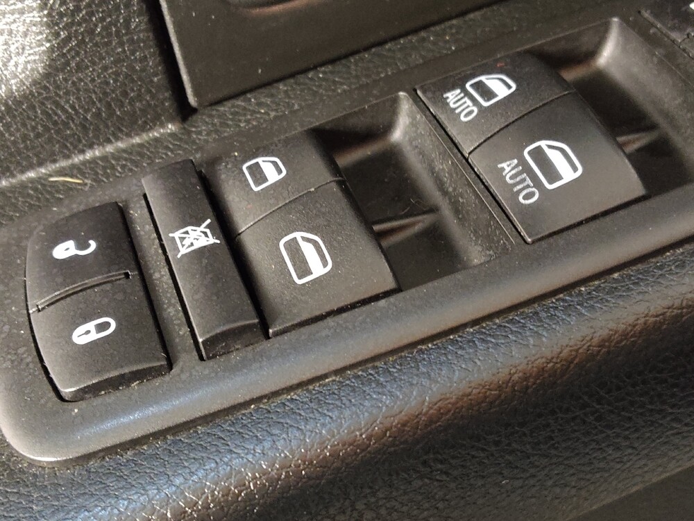 2019 RAM 1500 in Columbia, SC 29210 - 18091997 27