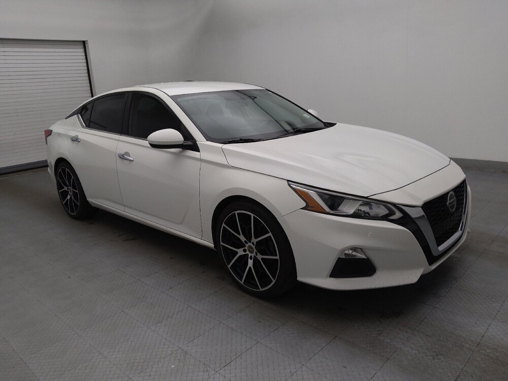 2019 Nissan Altima in Columbia, SC 29210 - 18091998 11