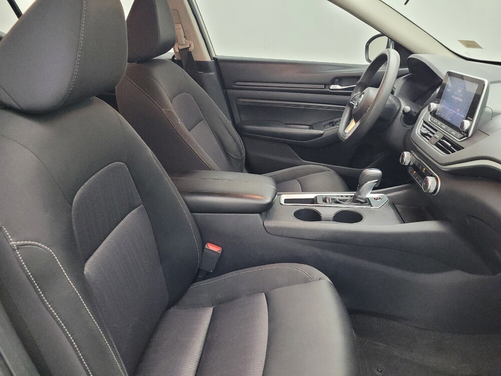 2019 Nissan Altima in Columbia, SC 29210 - 18091998 21