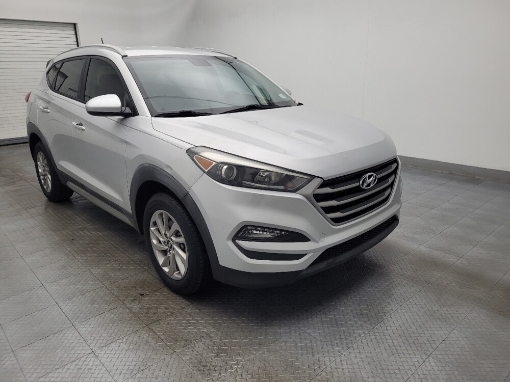 2017 Hyundai Tucson in Columbia, SC 29210 - 18092001 13