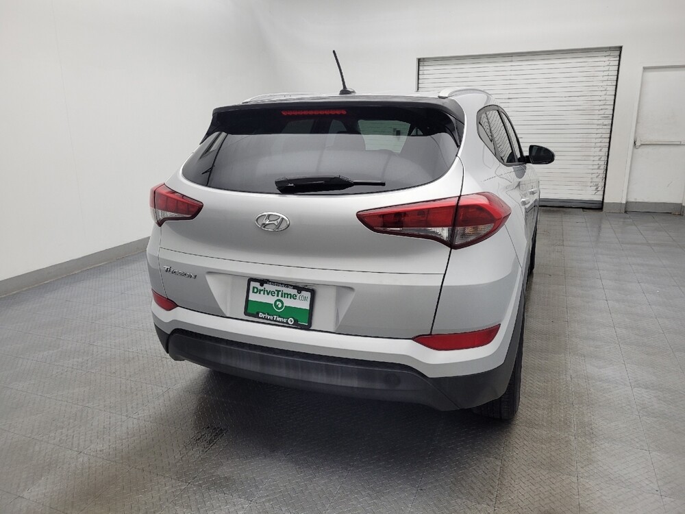 2017 Hyundai Tucson in Columbia, SC 29210 - 18092001 7