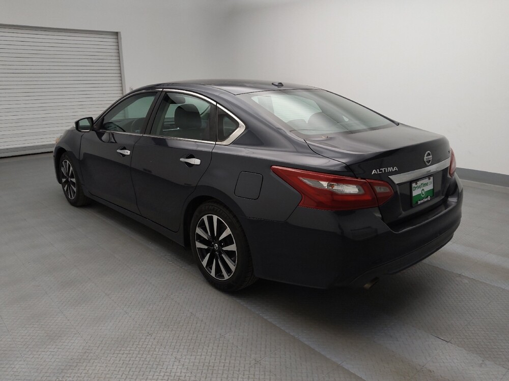 2018 Nissan Altima in Lakewood, CO 80215 - 18092002 5