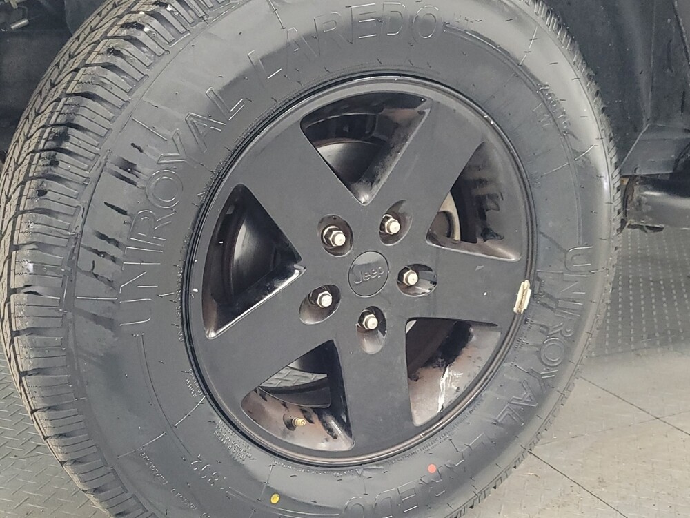 2014 Jeep Wrangler in Memphis, TN 38115 - 18092004 31