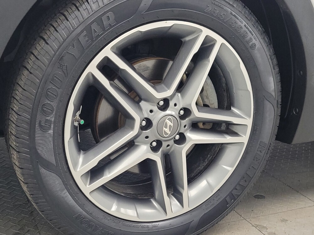 2019 Hyundai Santa Fe in Antioch, TN 37013 - 18092010 31