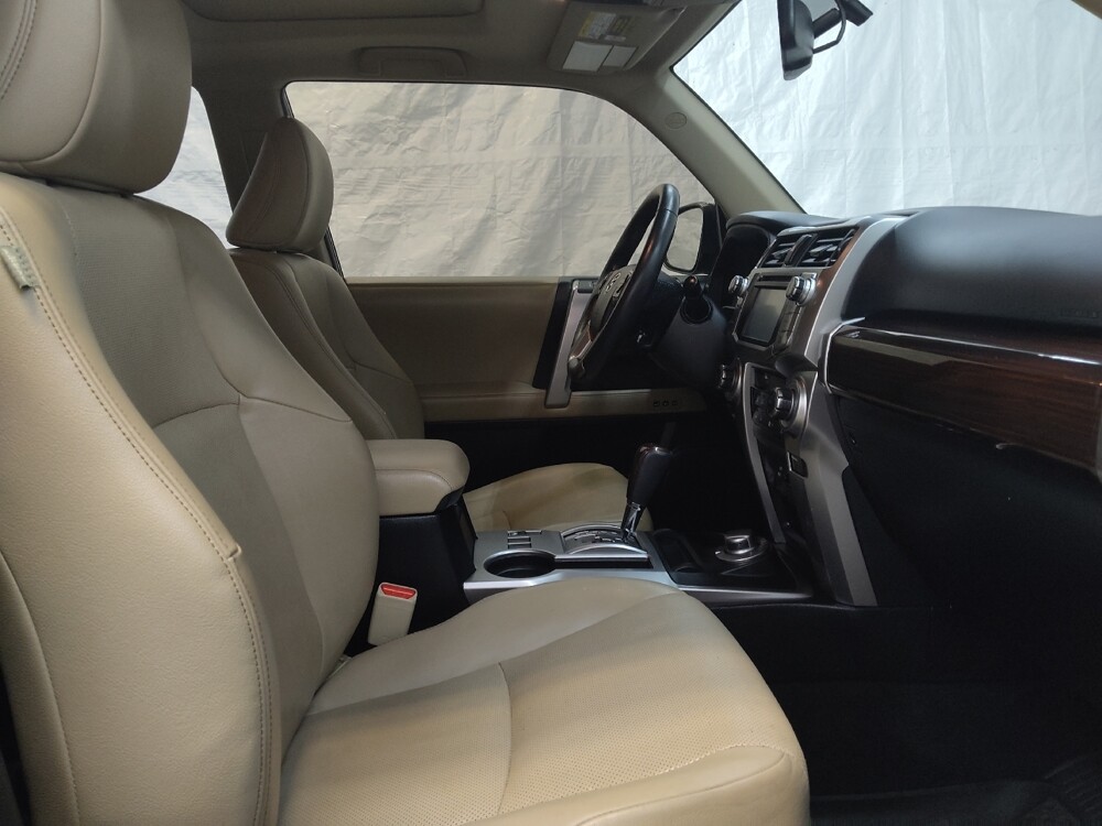 2018 Toyota 4Runner in Cincinnati, OH 45255 - 18092017 21