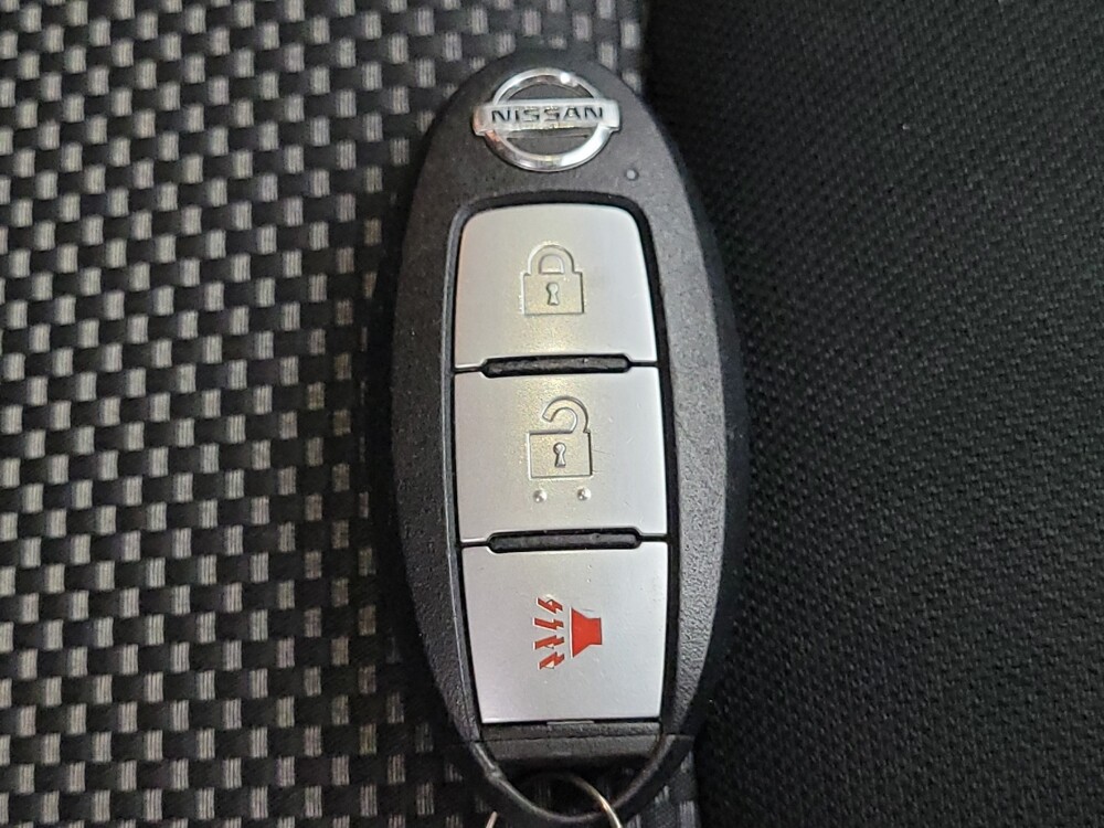 2019 Nissan Pathfinder in Des Moines, IA 50310 - 18092025 32