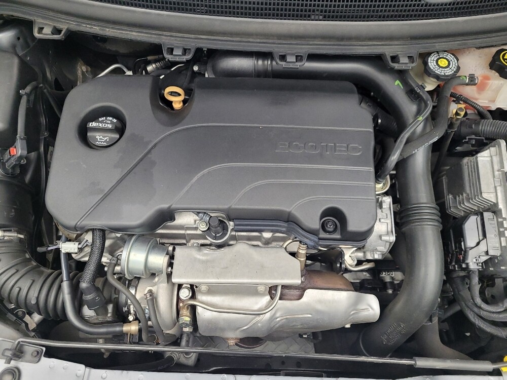 2019 Chevrolet Cruze in Antioch, TN 37013 - 18092026 30