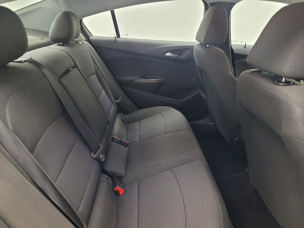 2019 Chevrolet Cruze in Antioch, TN 37013 - 18092026 19