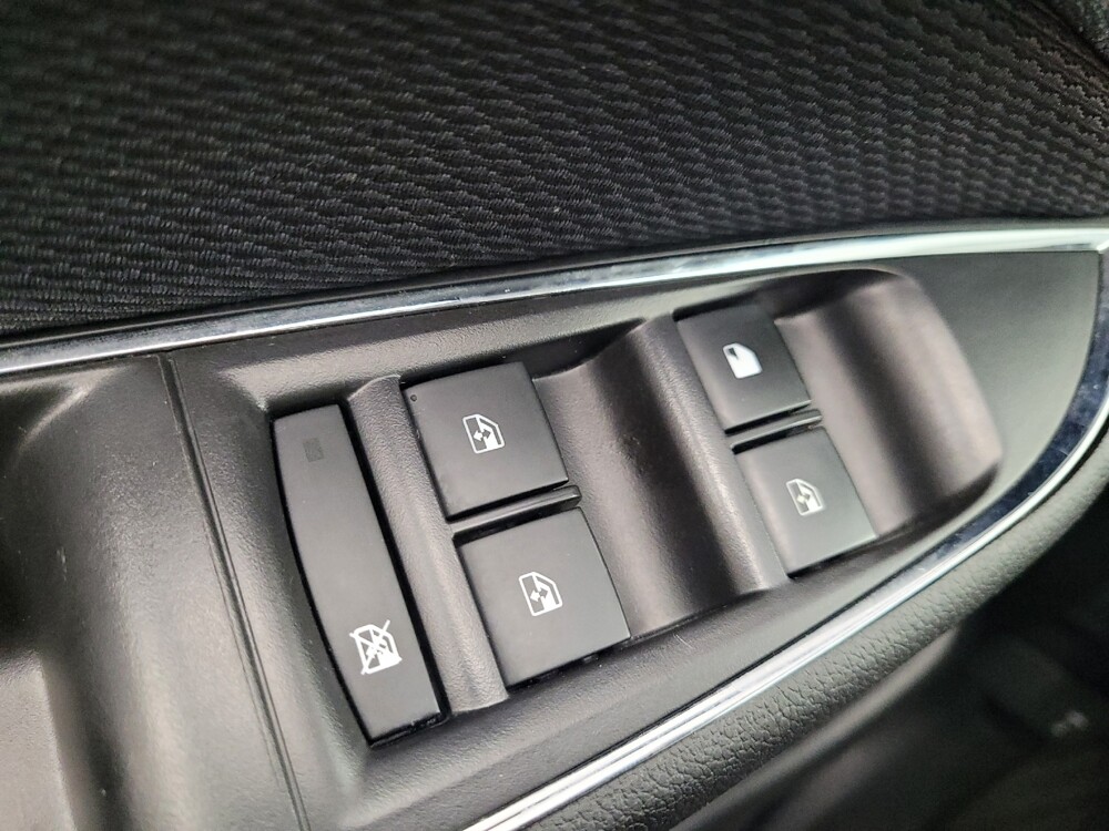 2019 Chevrolet Cruze in Antioch, TN 37013 - 18092026 27