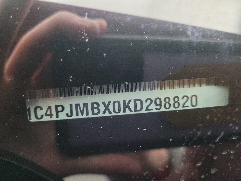 2019 Jeep Cherokee in Ft Wayne, IN 46805 - 18092029 33