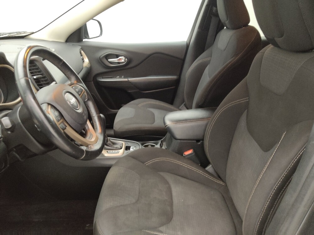 2016 Jeep Cherokee in Columbia, SC 29210 - 18092030 17