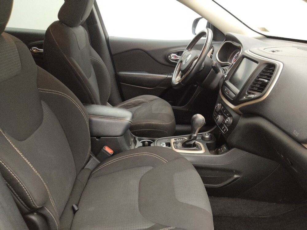 2016 Jeep Cherokee in Columbia, SC 29210 - 18092030 21