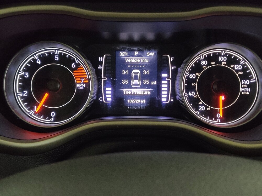 2016 Jeep Cherokee in Columbia, SC 29210 - 18092030 23