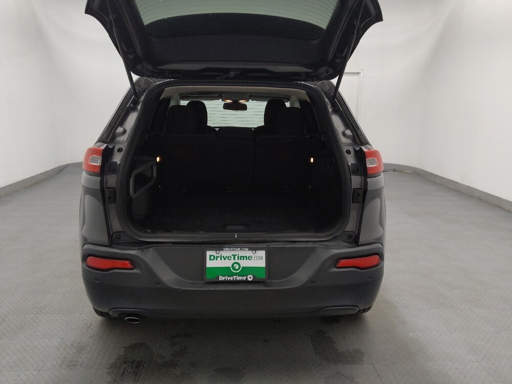 2016 Jeep Cherokee in Columbia, SC 29210 - 18092030 29